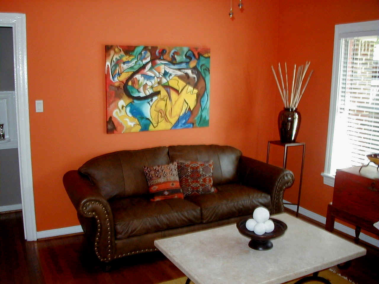 Kellys-house1-5-18-02.jpg (93344 bytes)