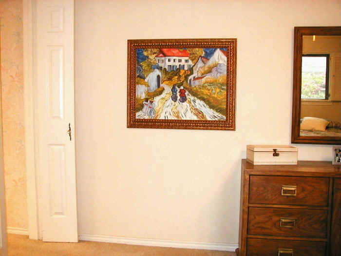 Stairway-in-bedroom.jpg (342567 bytes)